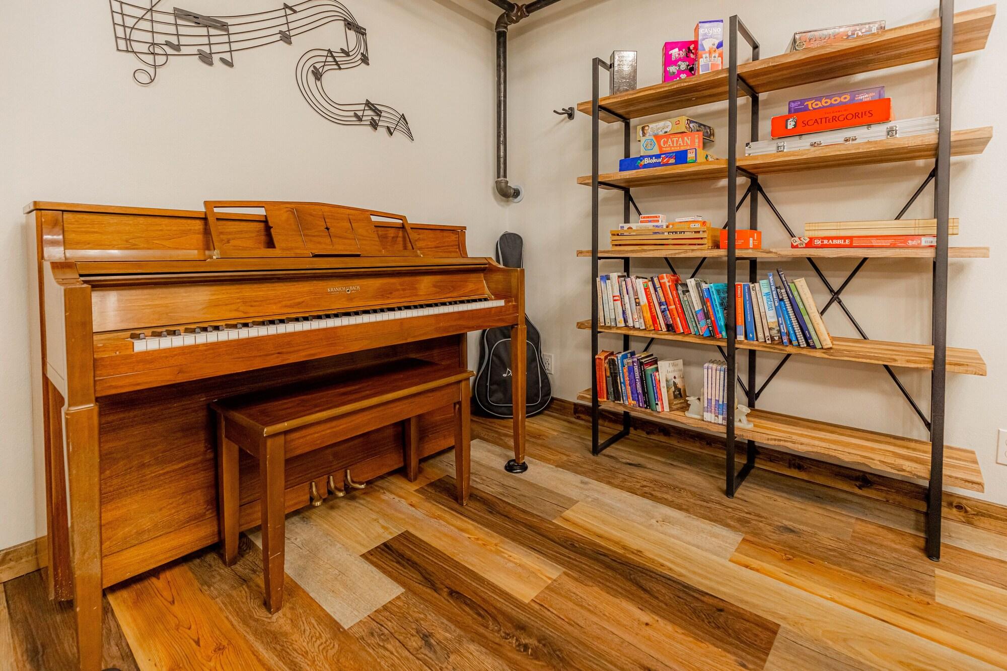 Bar/Salón Pintler's Portal Hostel