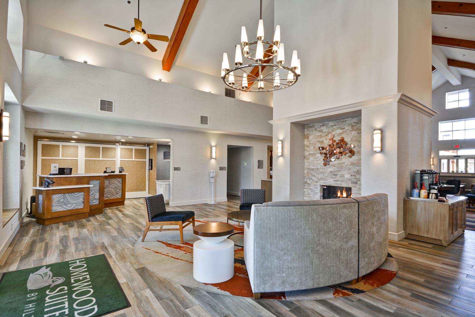 Vista Lobby Homewood Suites by Hilton San Antonio Northwest