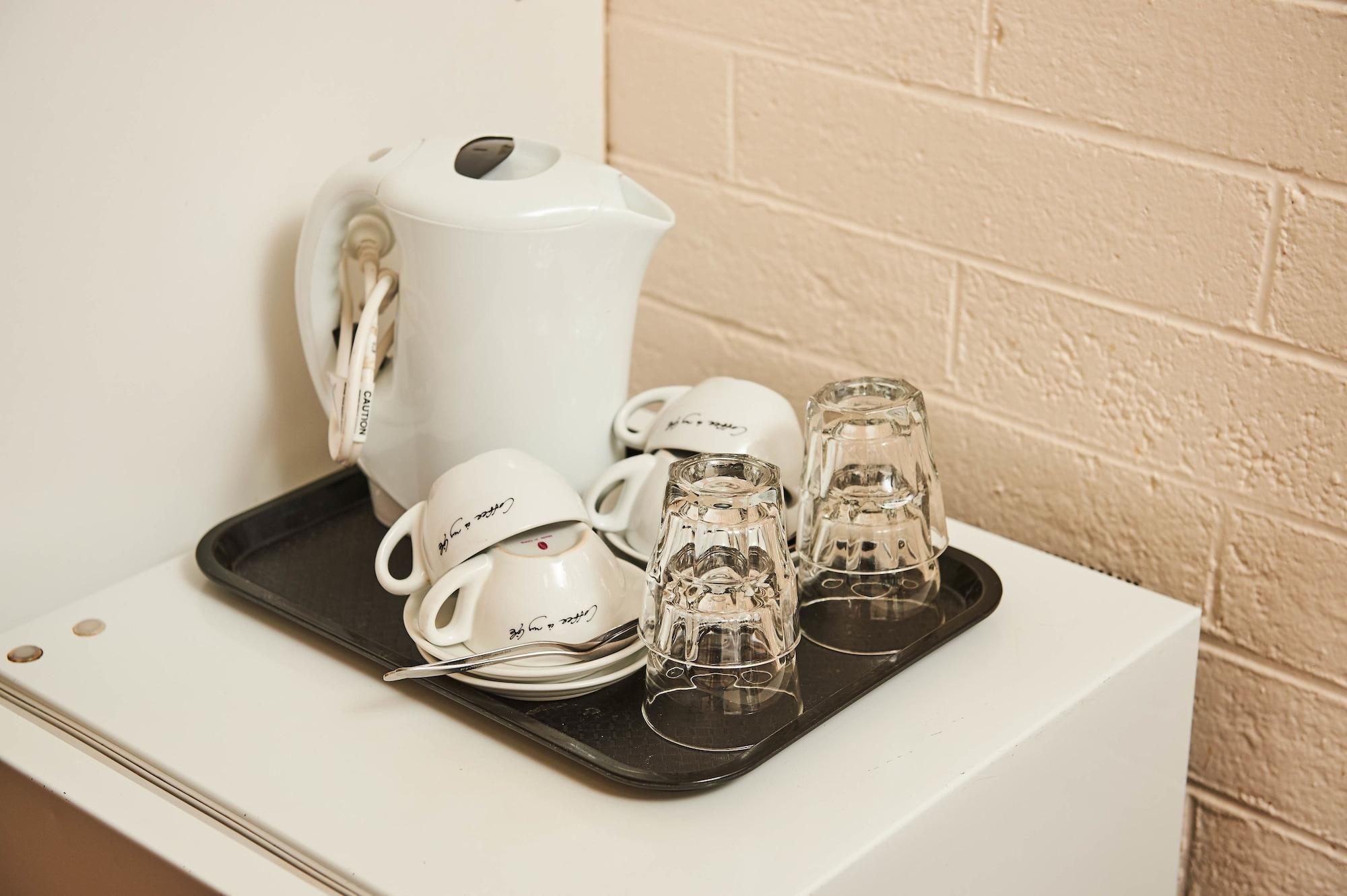Set de Habitación Abom Hotel