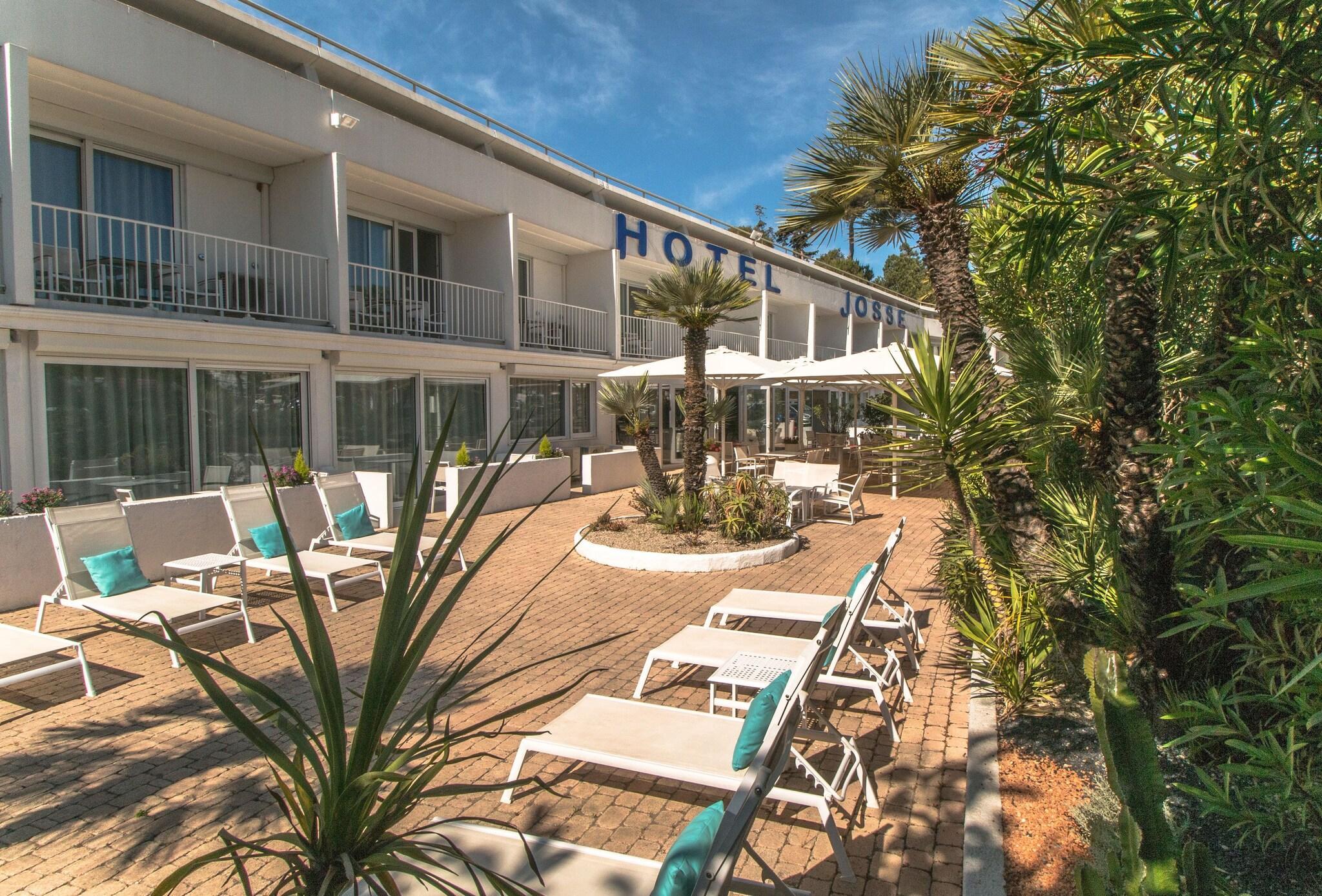 Vista Exterior Hotel Josse