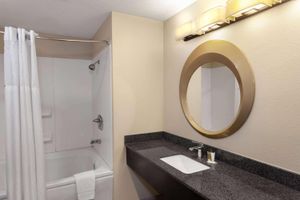 Alojamiento - Super 8 By Wyndham Copley Akron
