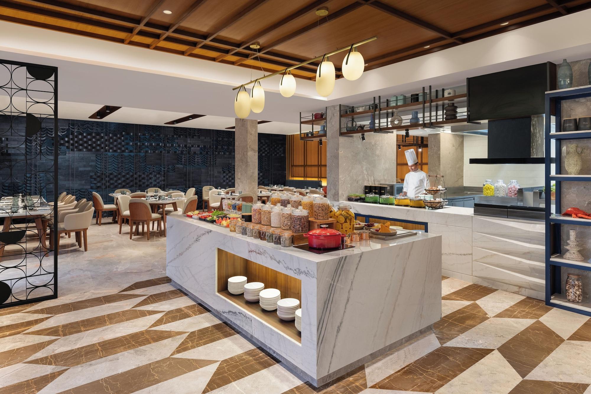 Restaurant Courtyard By Marriott Goa Colva