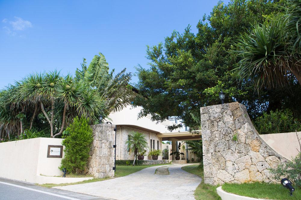 Vista Exterior La Casa Panacea Okinawa Resort