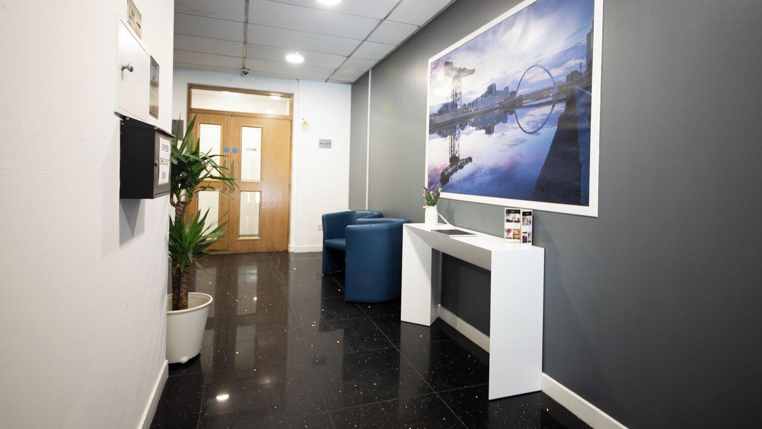 Vista Lobby The Spires Serviced Apartments Glasgow