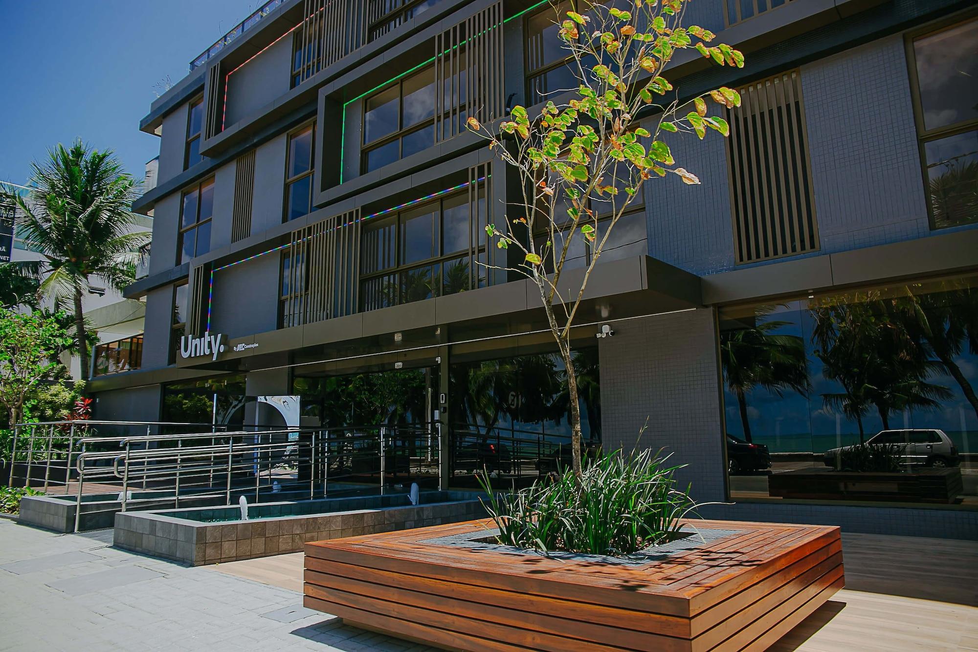 Vista Exterior Unity Suites