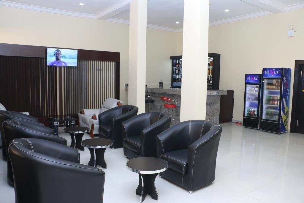 Centro de Negocios Brookville Hotel & Suites