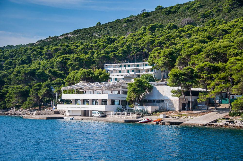 Hotel Maxim by null