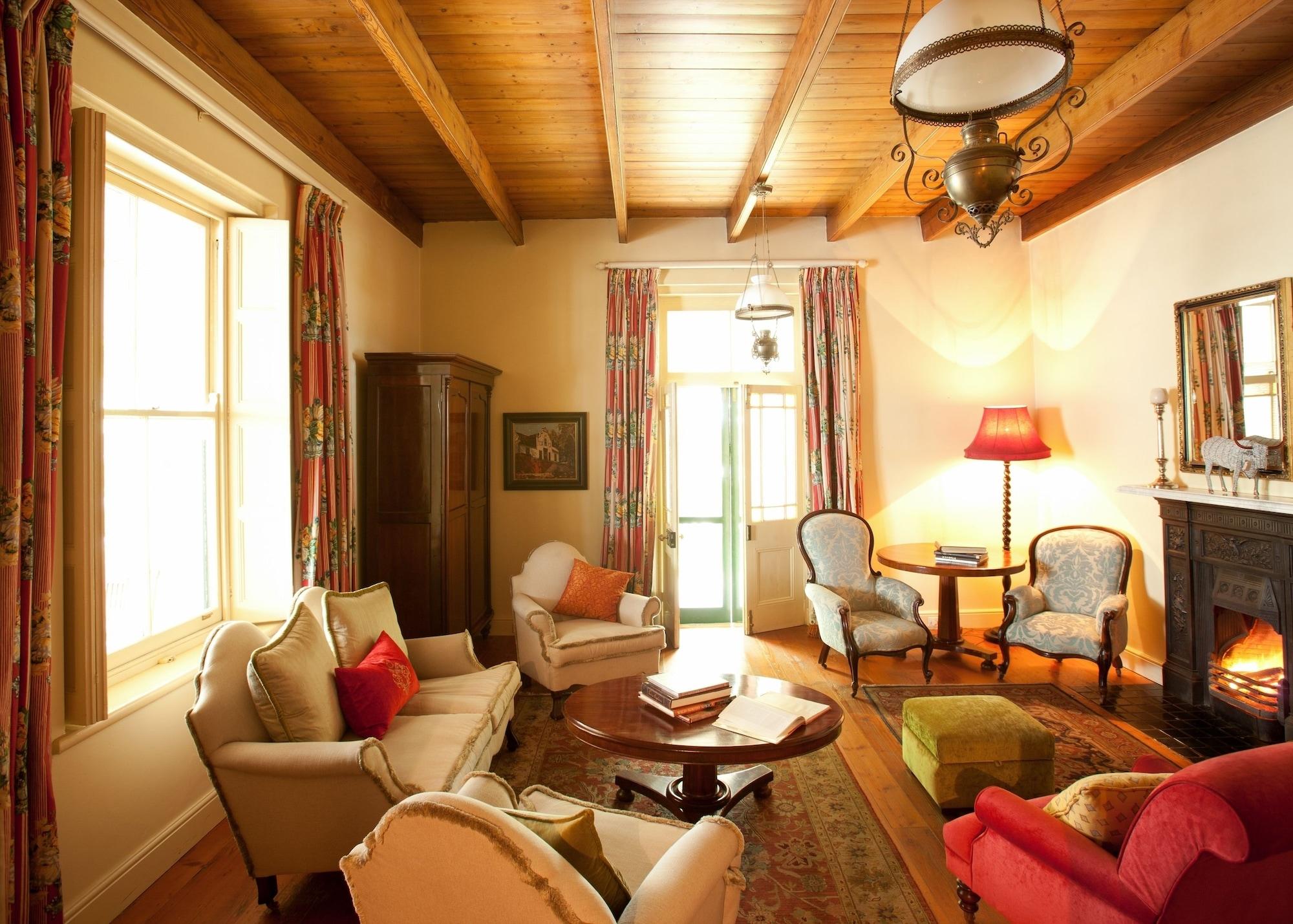 Vista Lobby Bartholomeus Klip Farmhouse