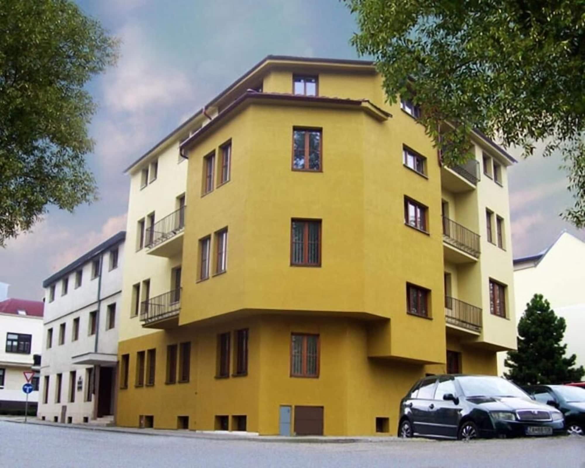 Vista Exterior Slovan