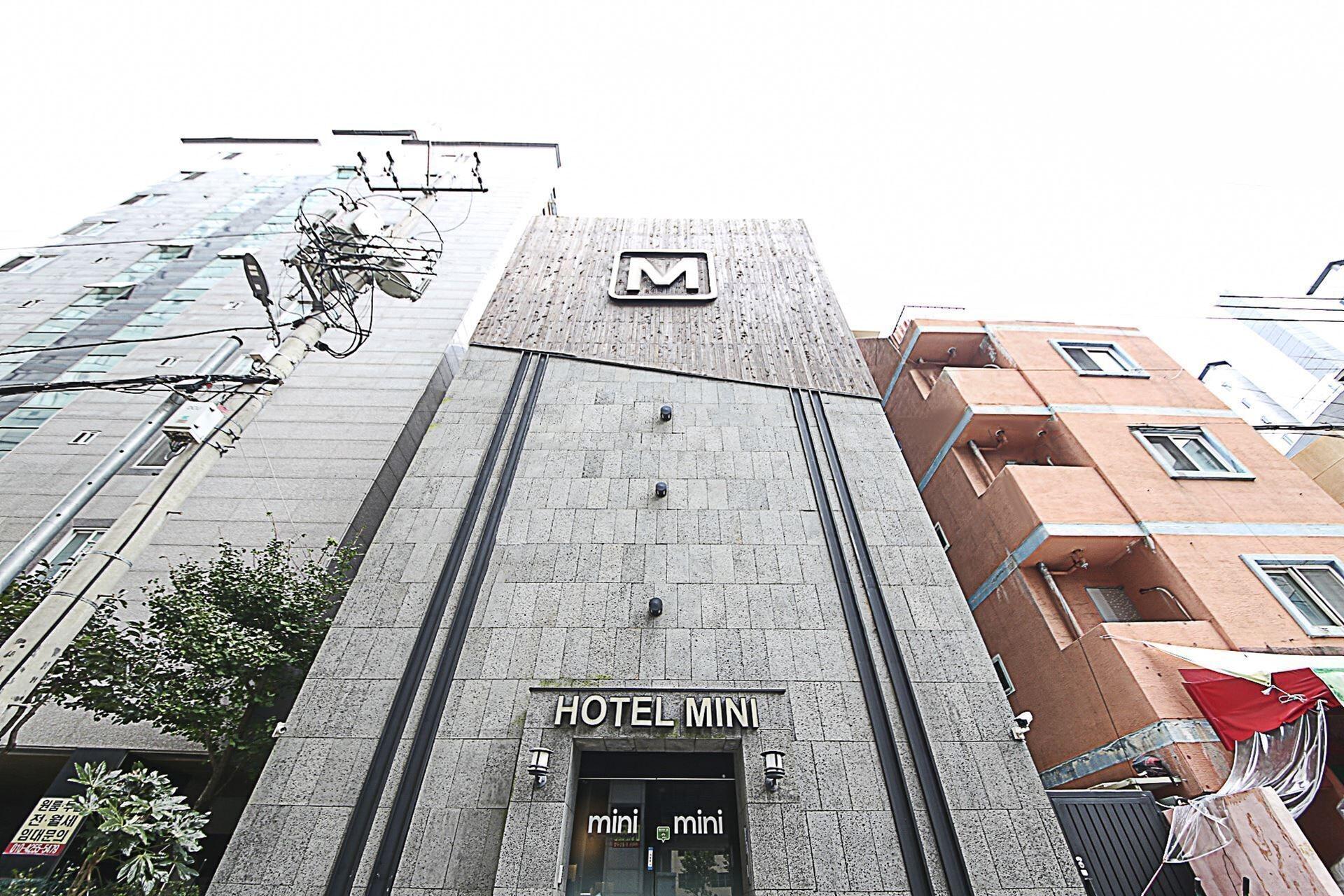 Vista Exterior Hotel Mini
