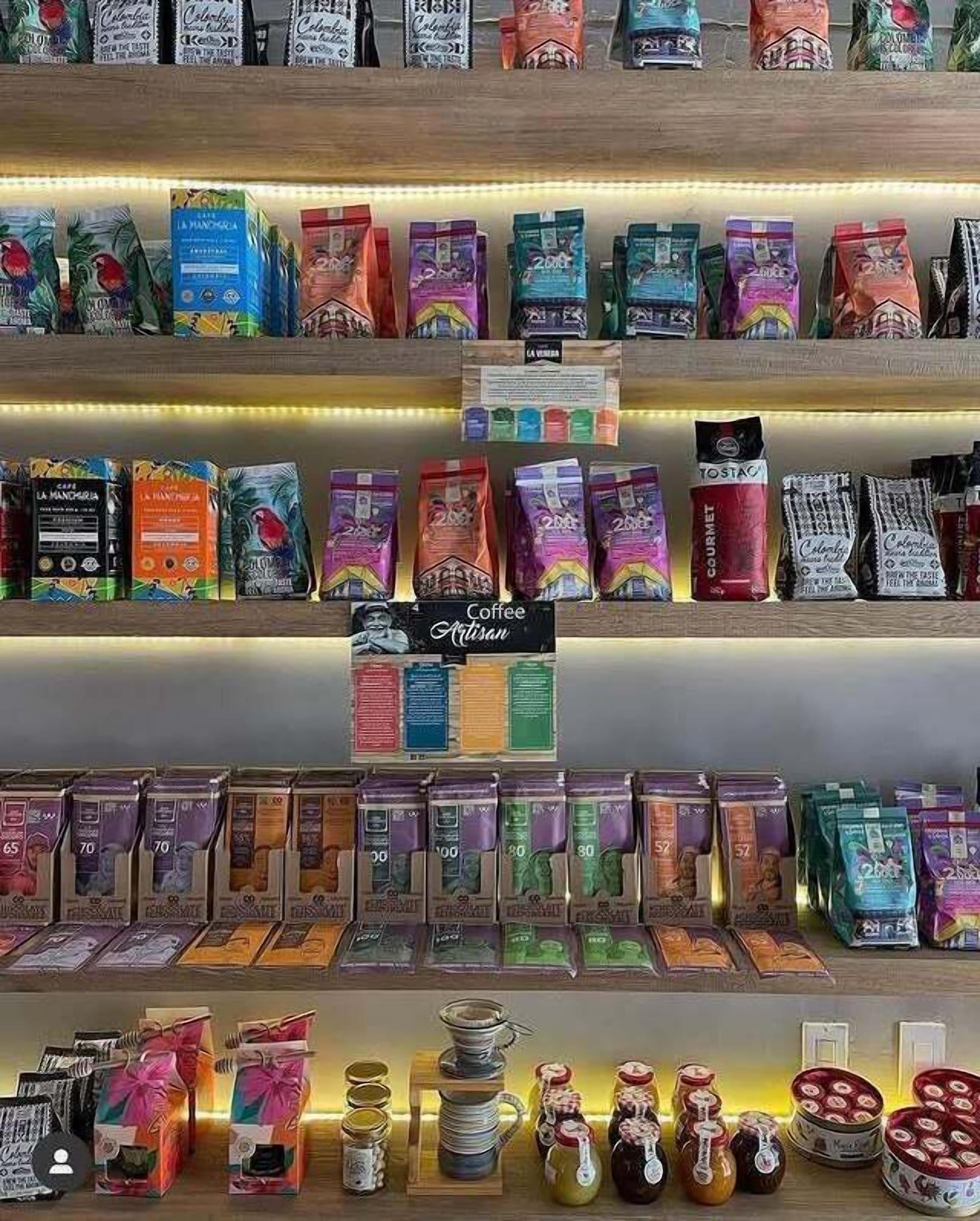 Bar/Salón Ganem Suites Cartagena