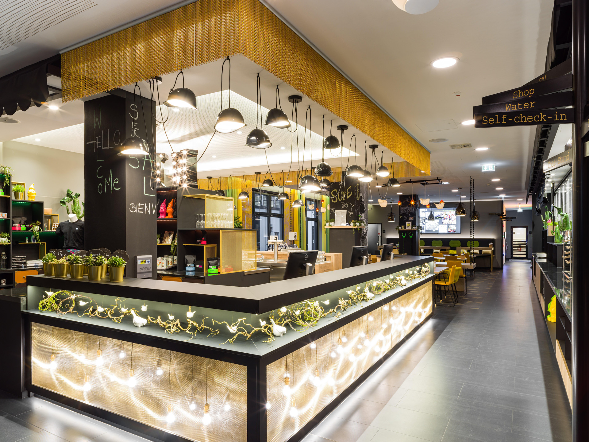 Vista Exterior Holiday Inn - the niu, Cobbles Essen by IHG