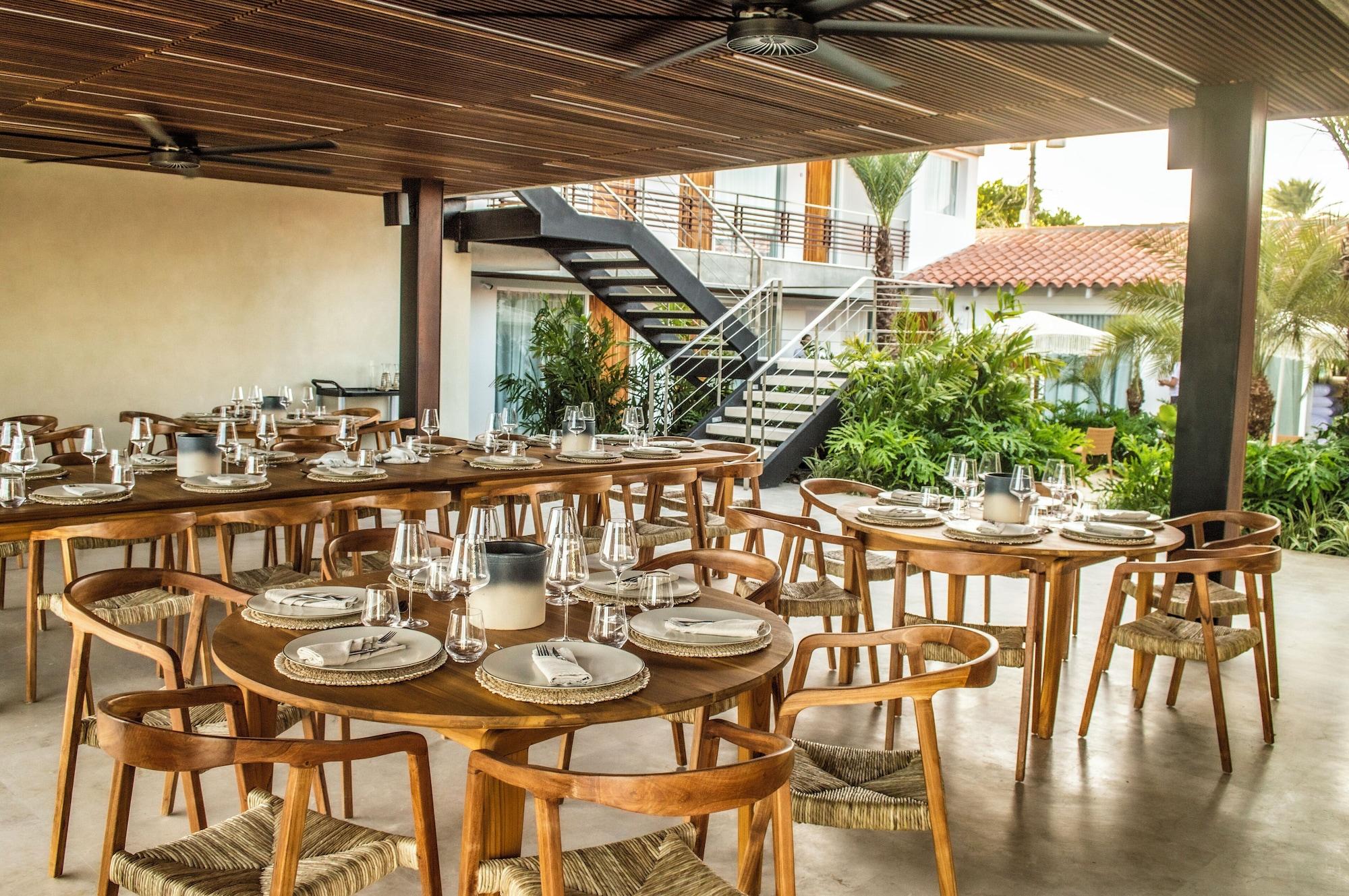 Restaurant Macanao Lodge BY LD Hoteles