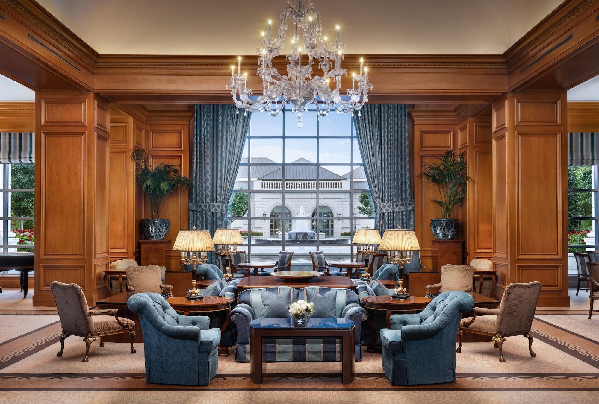 Restaurant The Grand America Hotel