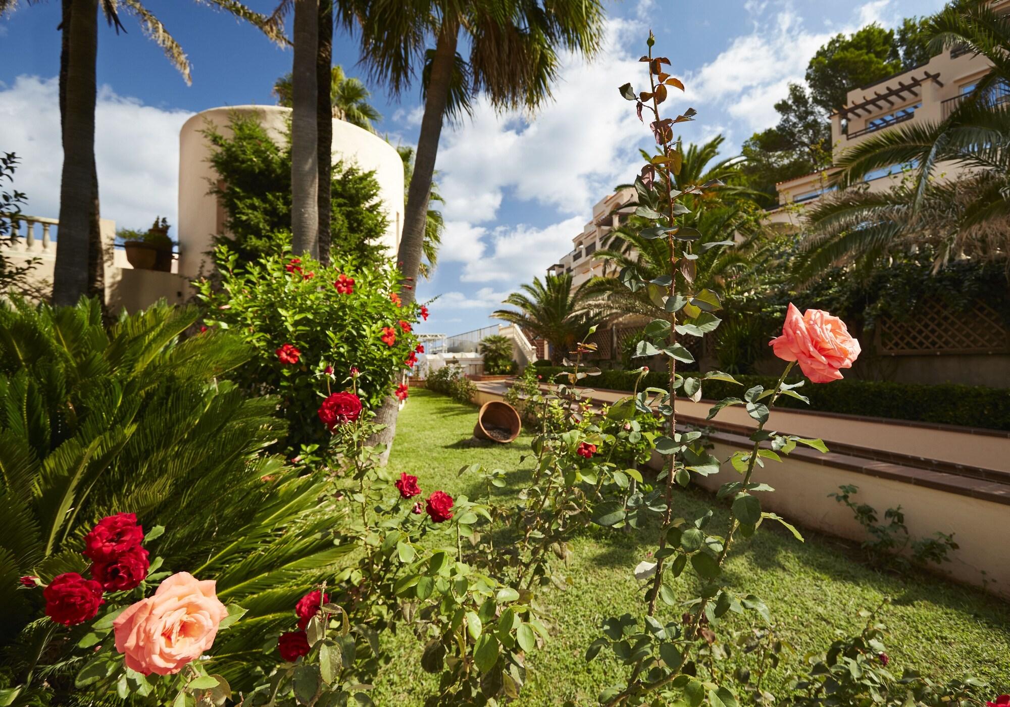 Vista Exterior Invisa Hotel Club Cala Blanca