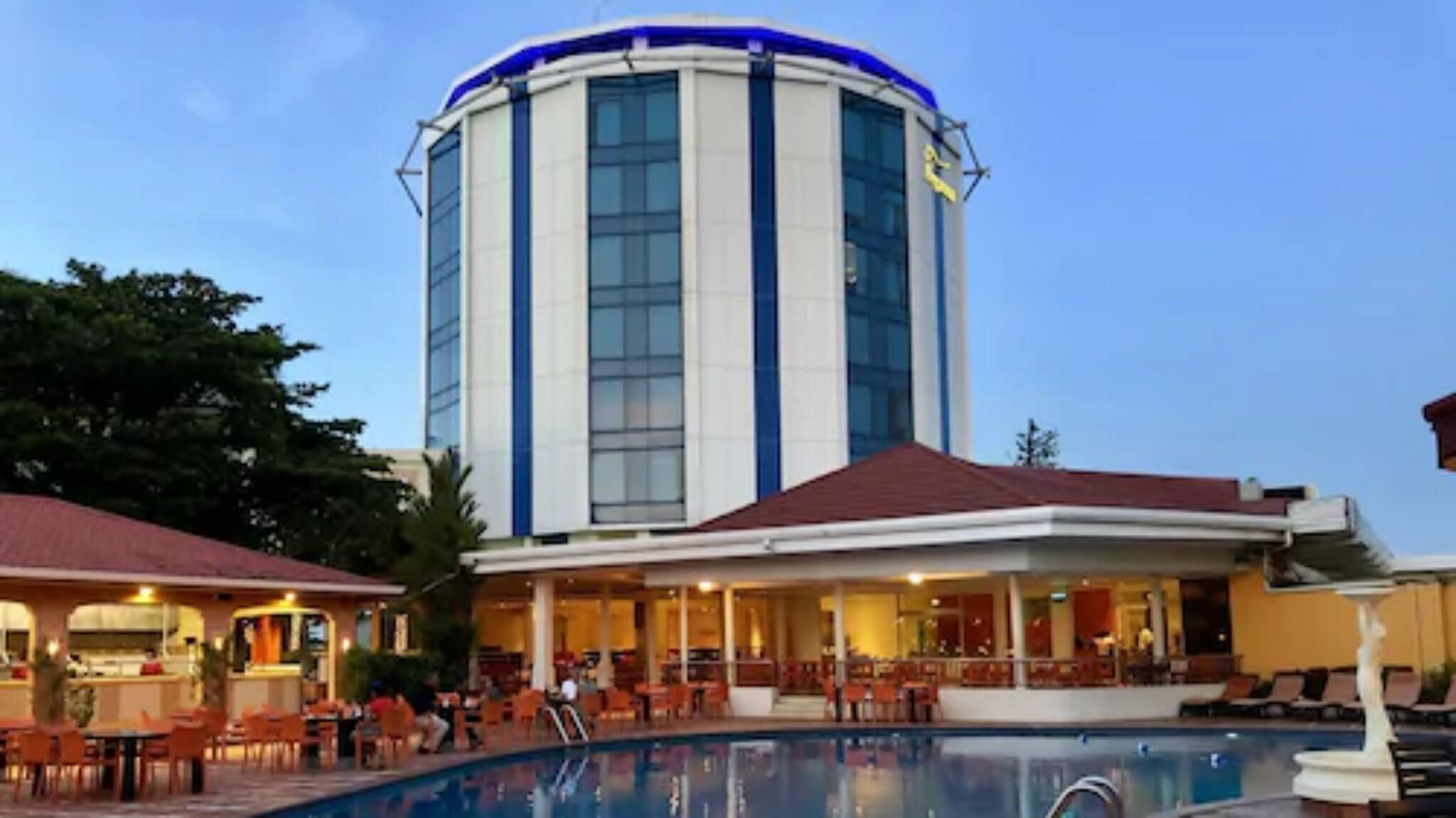 Vista Exterior Pegasus Hotel By the Waterfront
