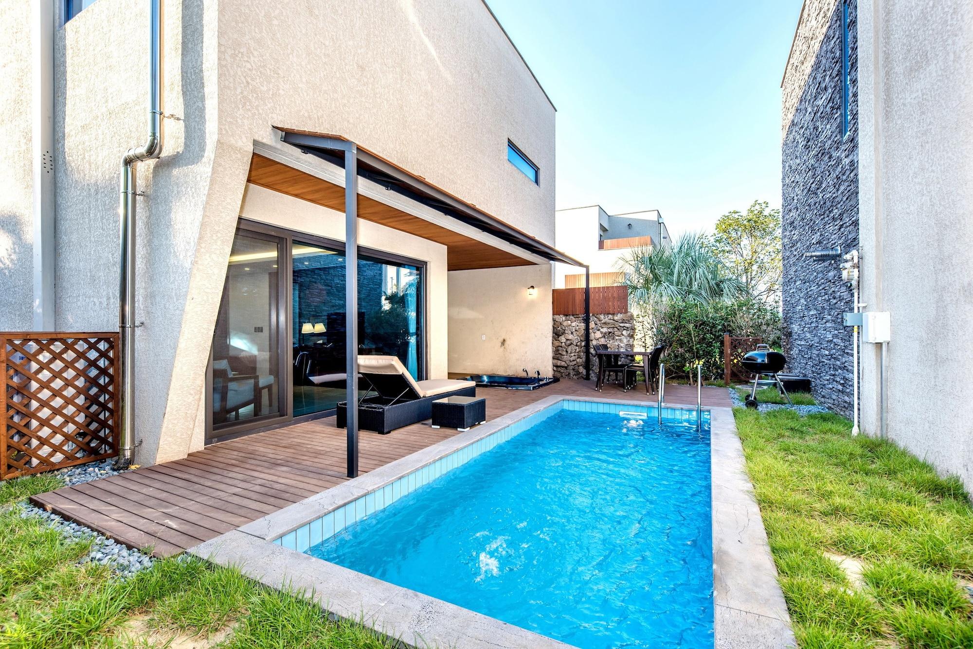 Set de Habitación Arts Spa & Poolvilla