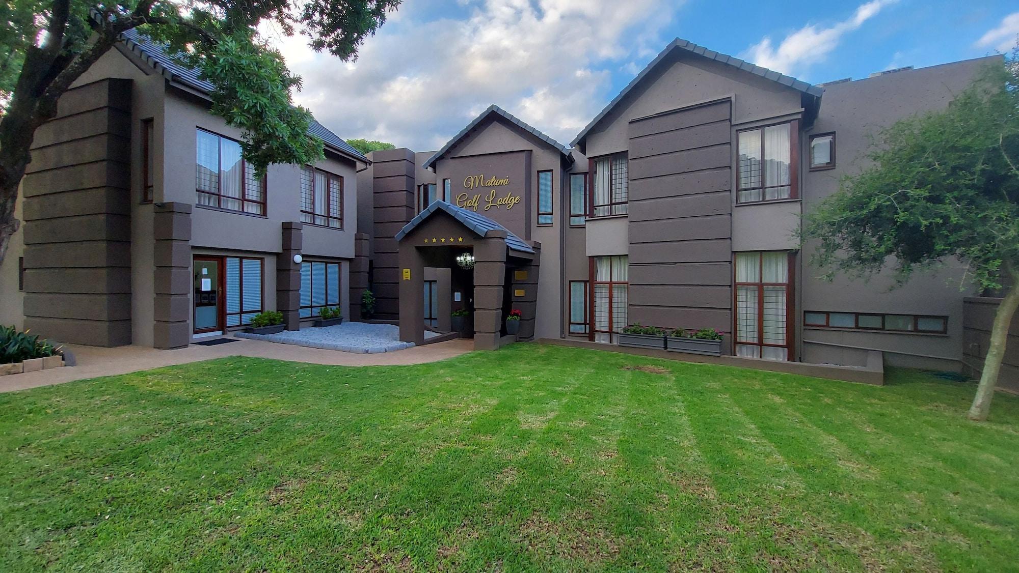 Vista Exterior Matumi Golf Lodge