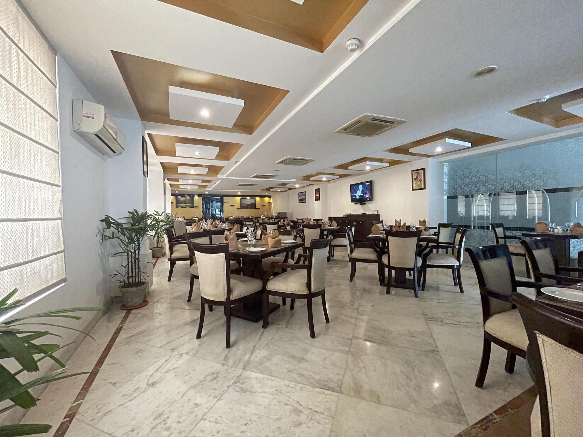 Restaurant Surasena Regalvista