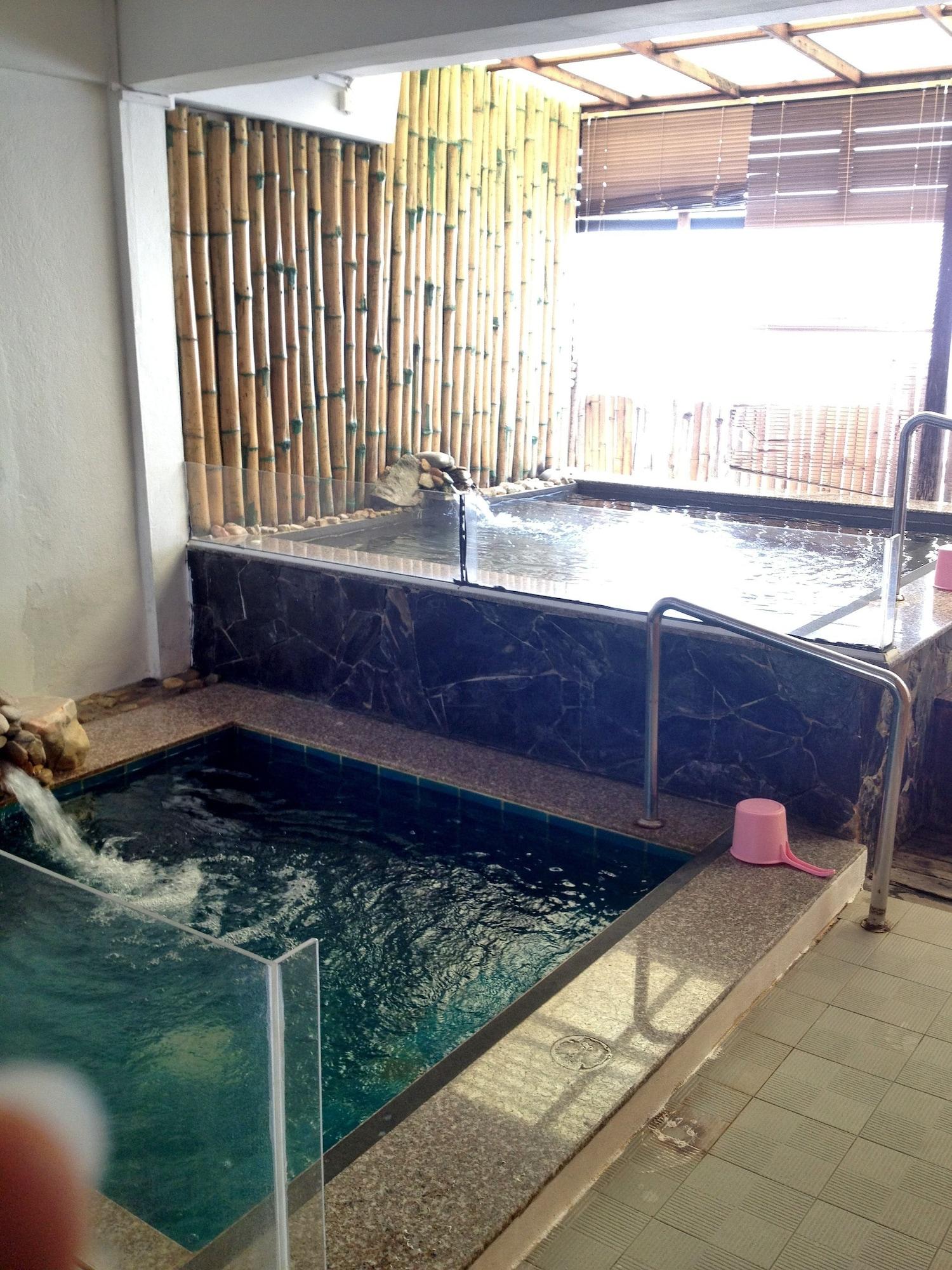 Spa The Loft Seaside Sriracha