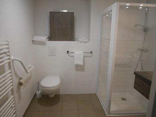 Baño Zenao Appart'hotel - Yzeure