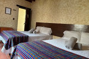 Alojamiento - Casa Los Héroes