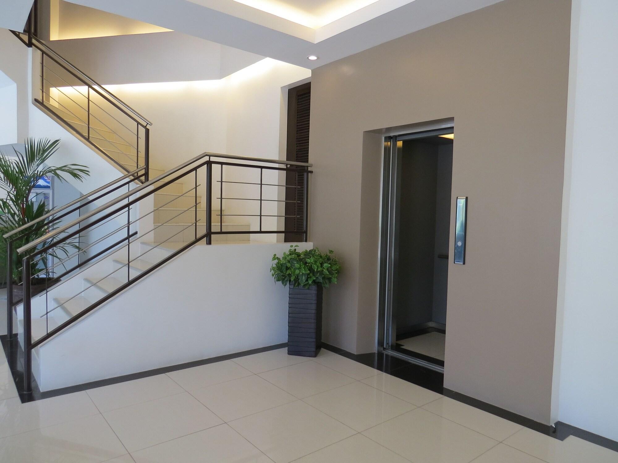 Varios Fiesole Residence Inn