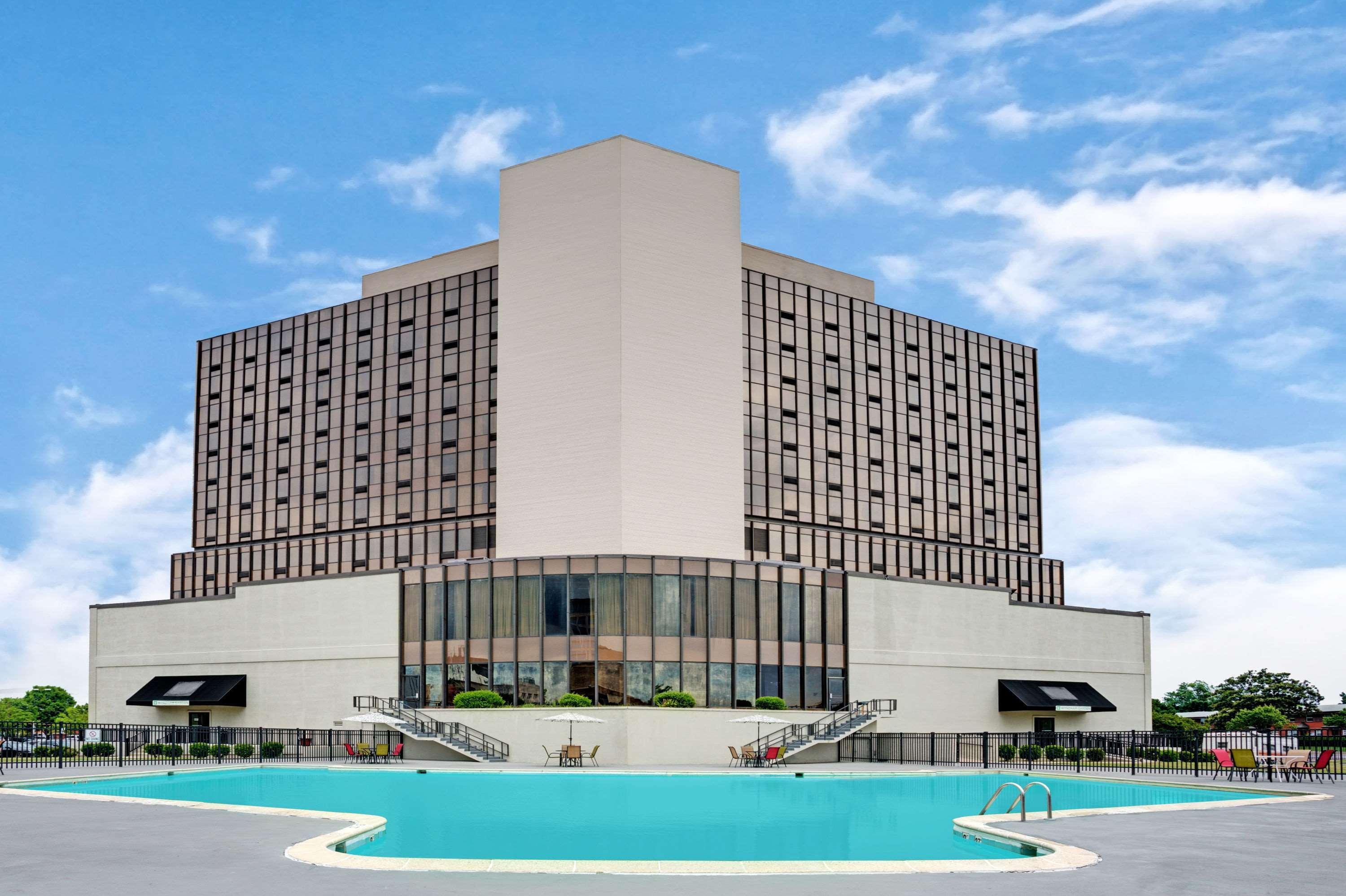 Vista Exterior Wyndham Garden Norfolk Downtown