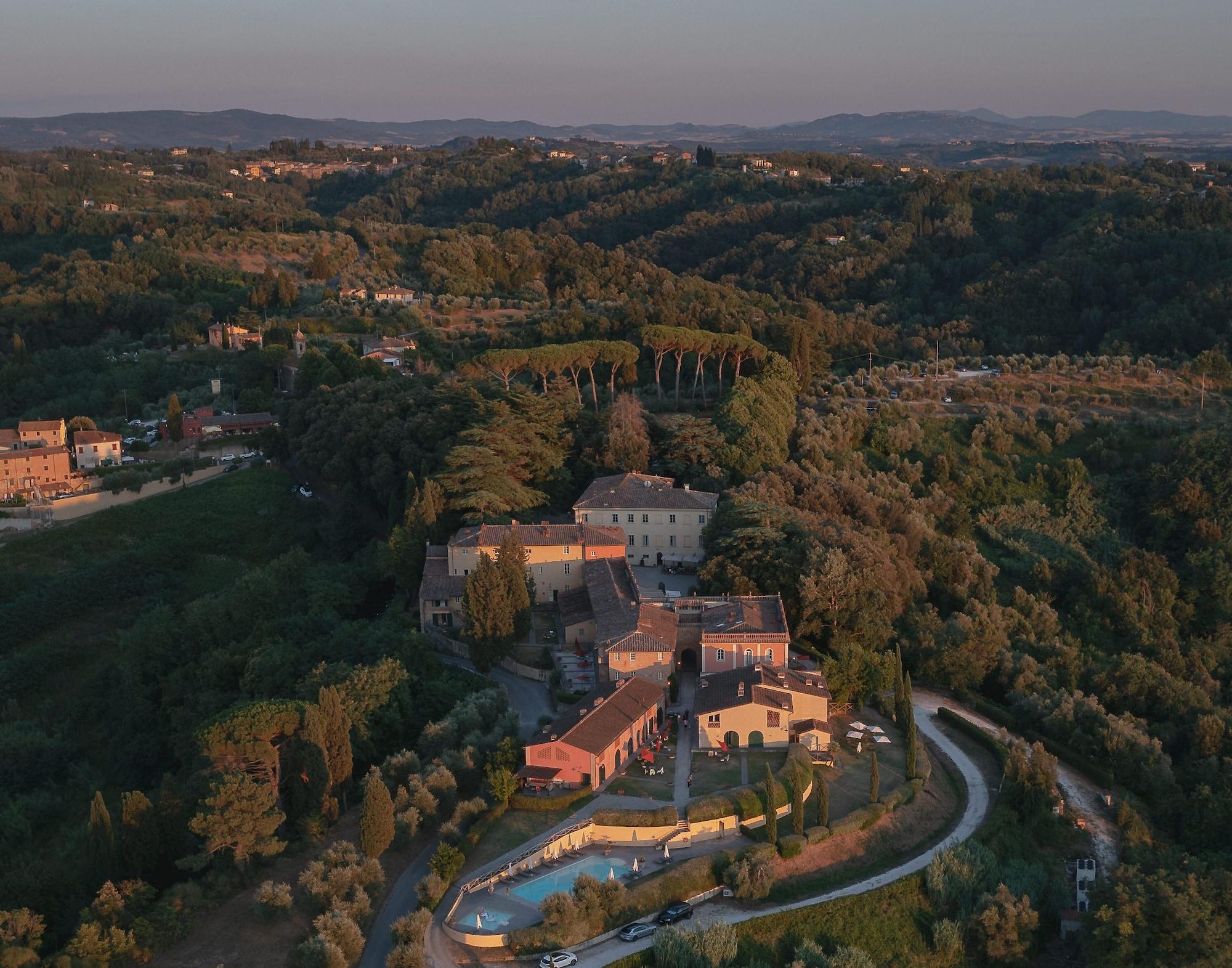 Vista Exterior Borgo Di Colleoli Resort