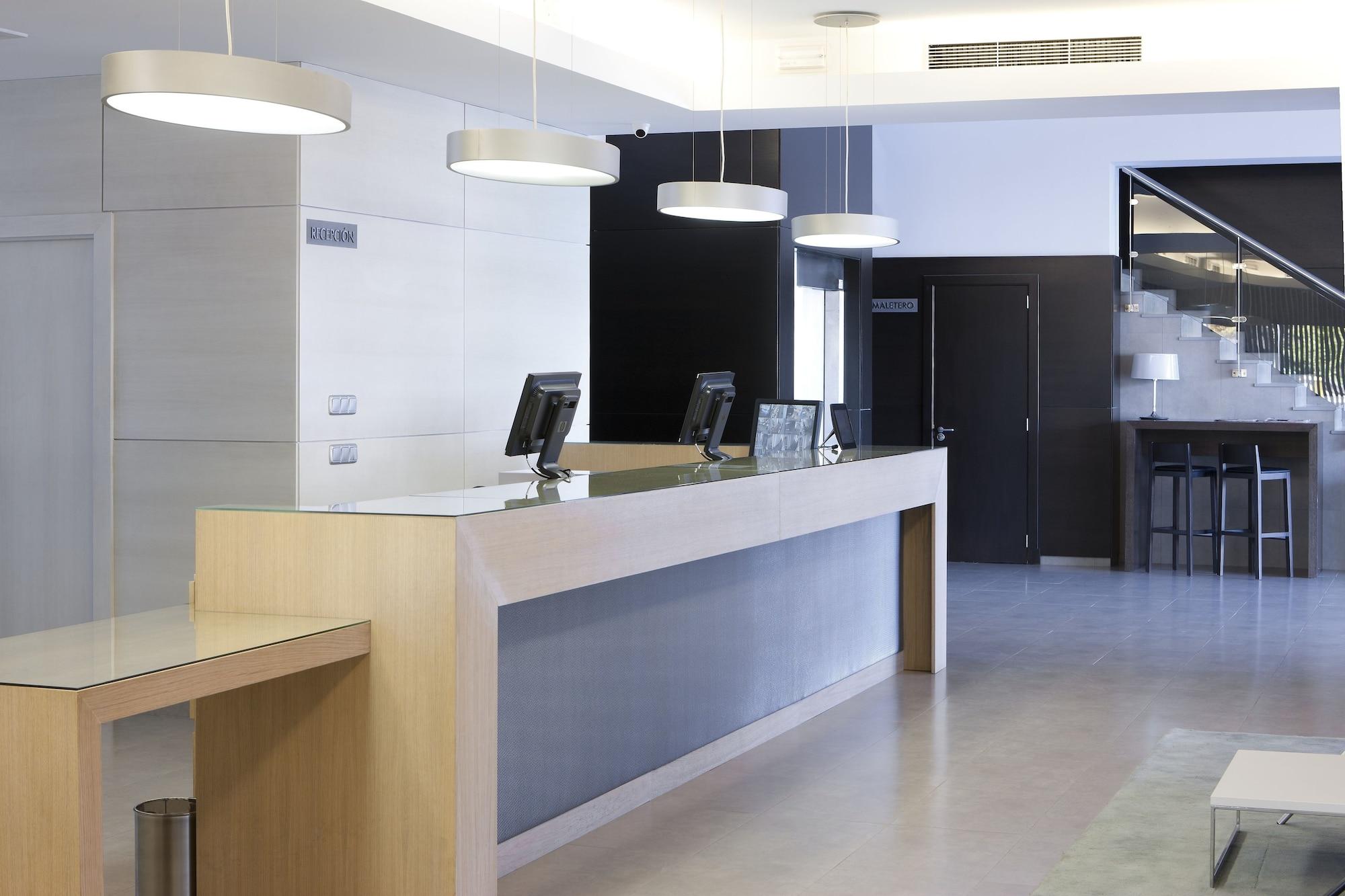 Vista Lobby Suittes Hotel