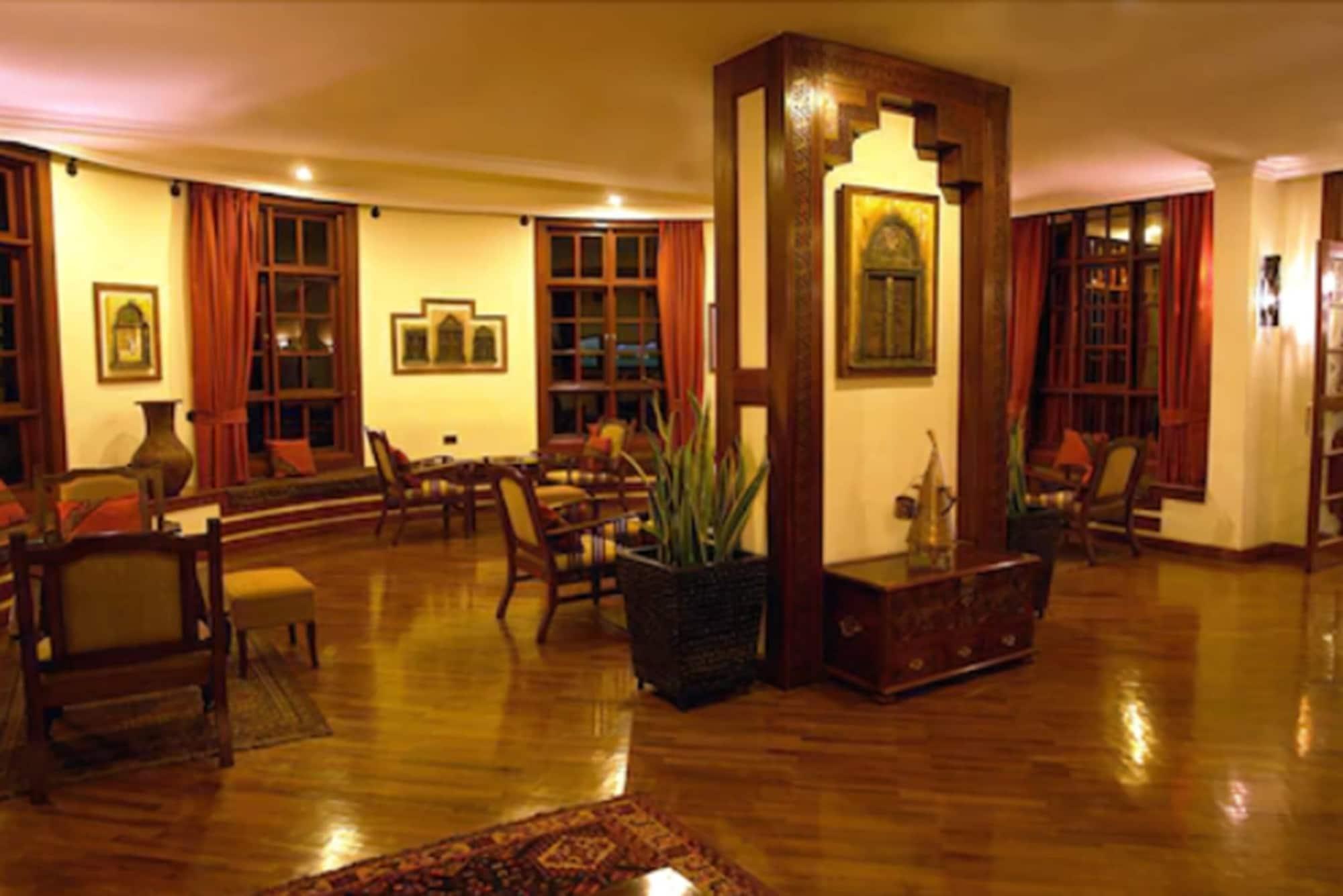 Vista Lobby The African Tulip Hotel