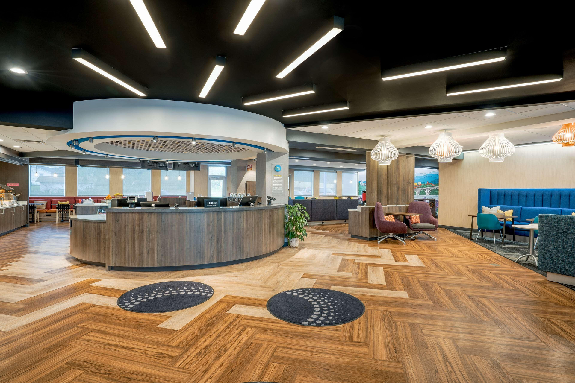 Vista Lobby Tru by Hilton Knoxville North I75