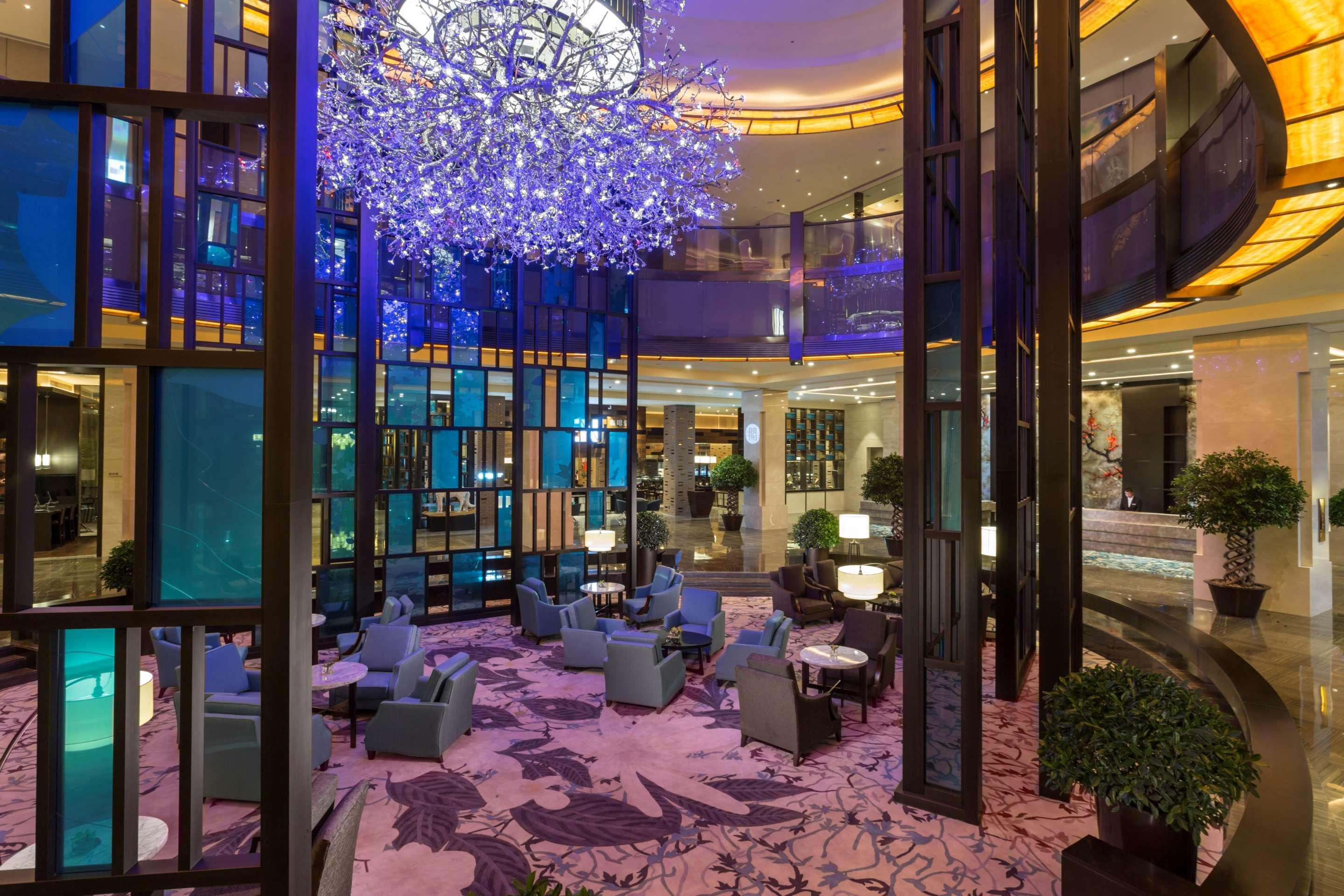 Vista Lobby Hilton Changzhou