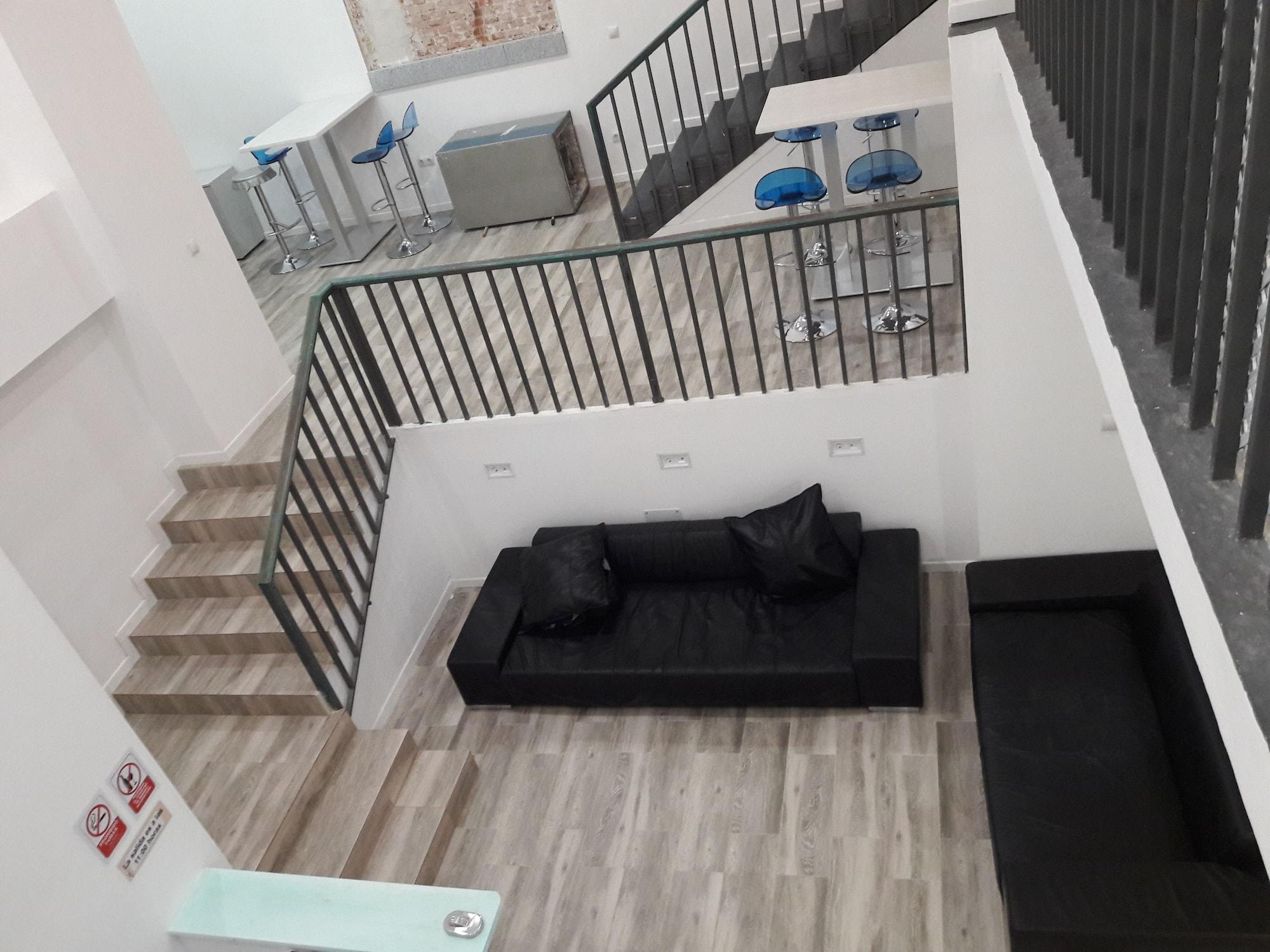 Varios Palafox 23 Hostel