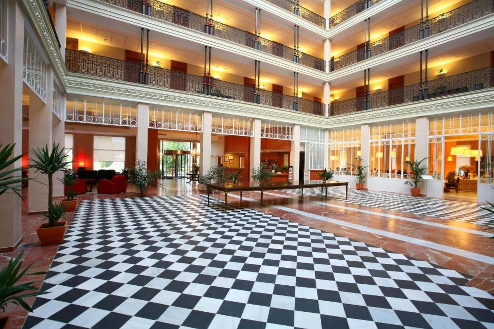 Vista Lobby Gran Hotel Aqualange - Balneario de Alange