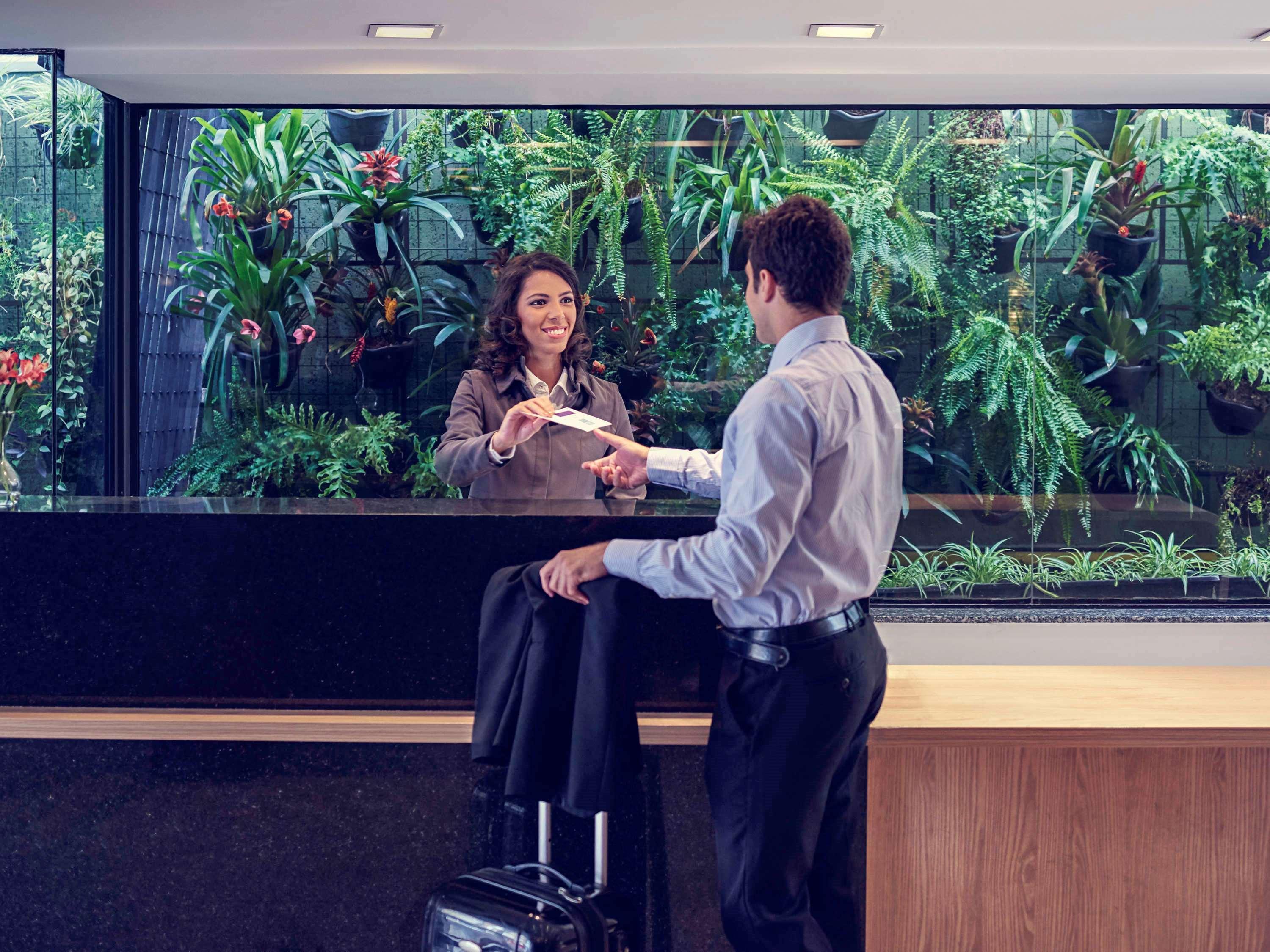 Vista Exterior Mercure Sao Paulo Pamplona Hotel