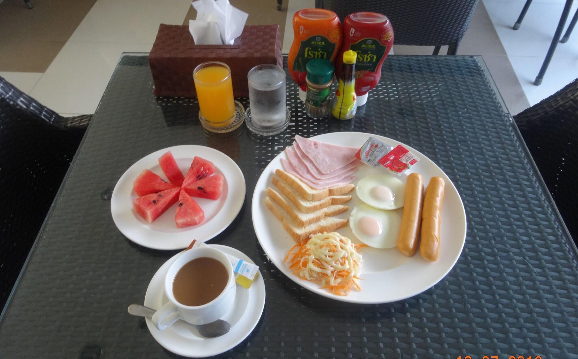 Restaurant The Regent Phuket Serviced Apartment Kamala Beach
