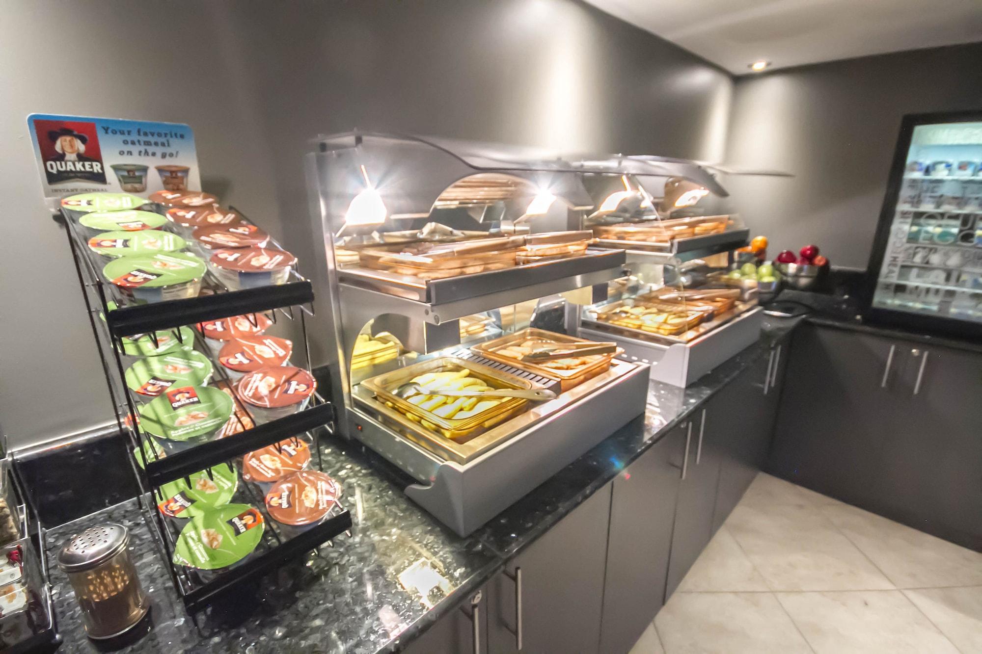 Restaurant Hotel Faubourg Montreal