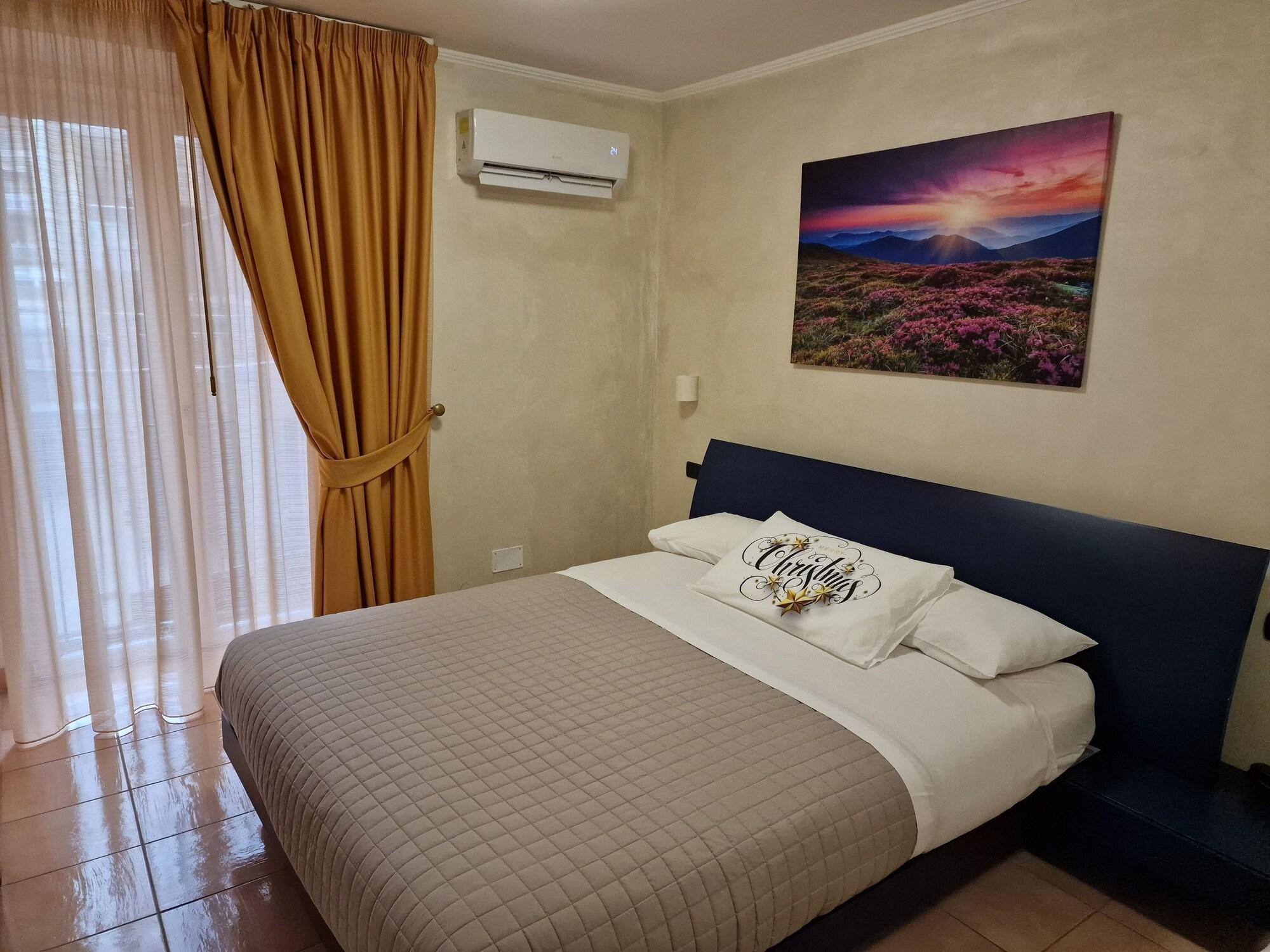 Varios Vittoria Guest House - Salerno