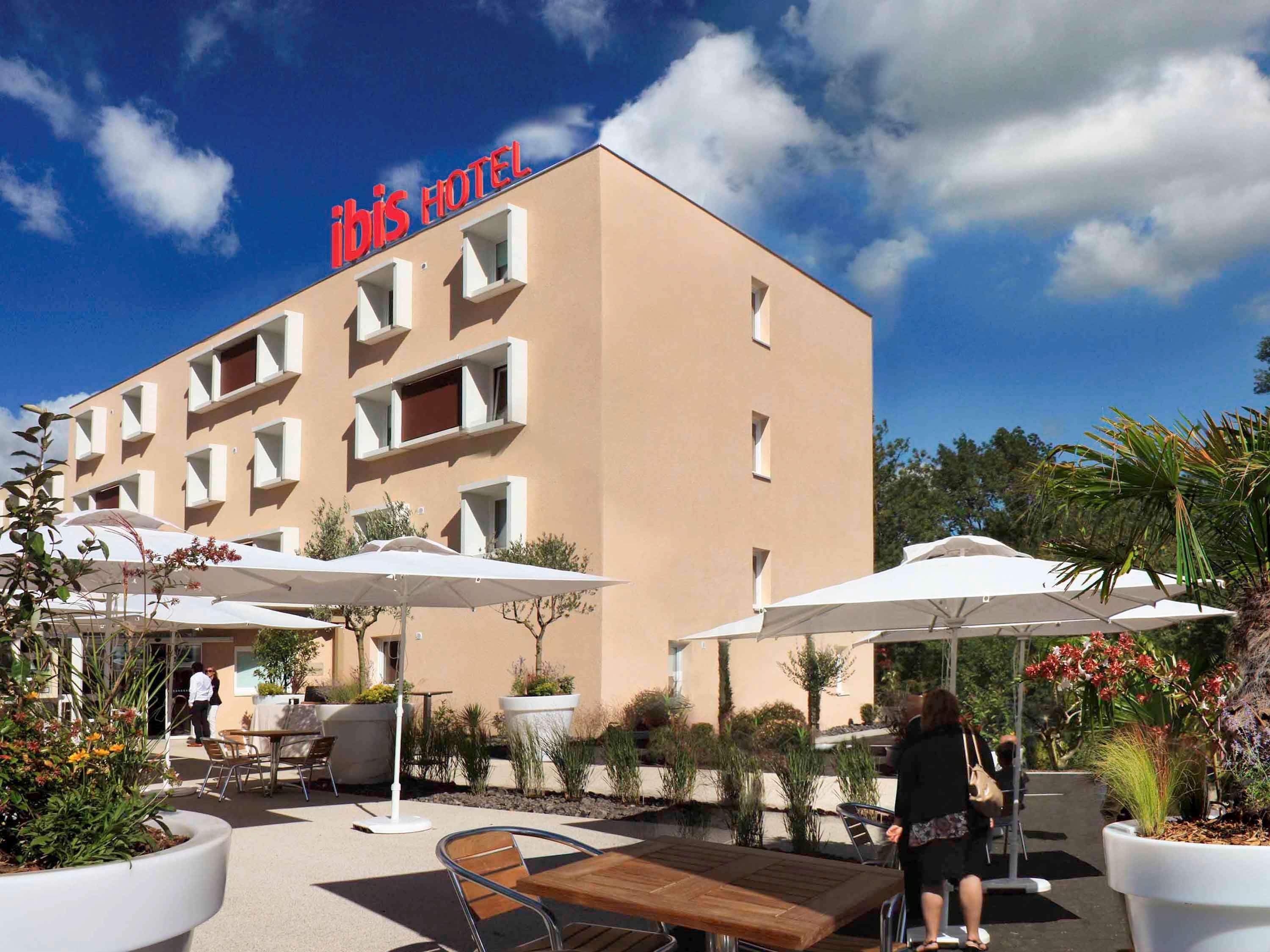 Vista Exterior ibis Loriol Le Pouzin
