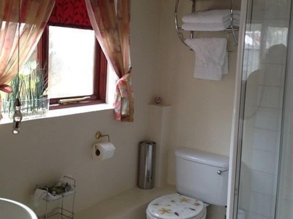 Equipamiento de Habitación Home from Home Guest House