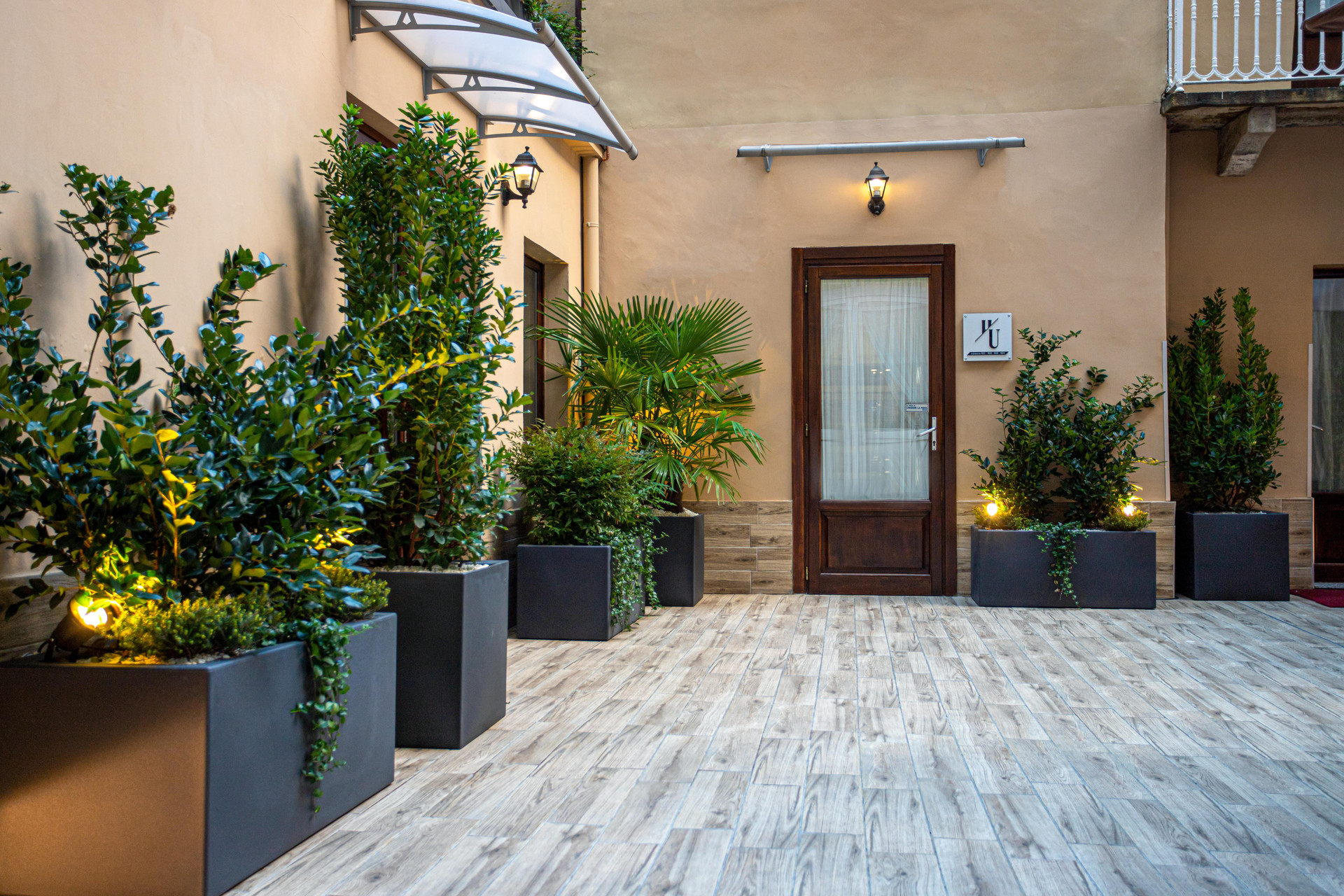 Vista Exterior Hotel Urbani