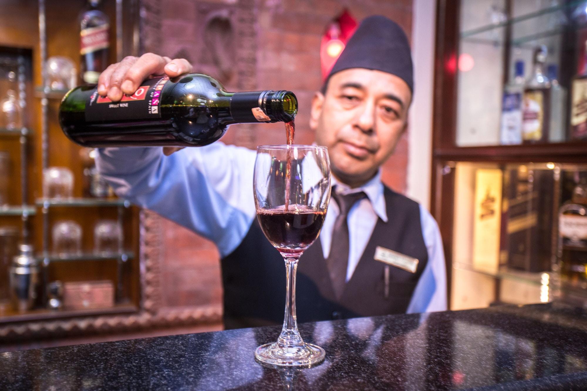 Bar/Salón Aryatara Kathmandu Hotel