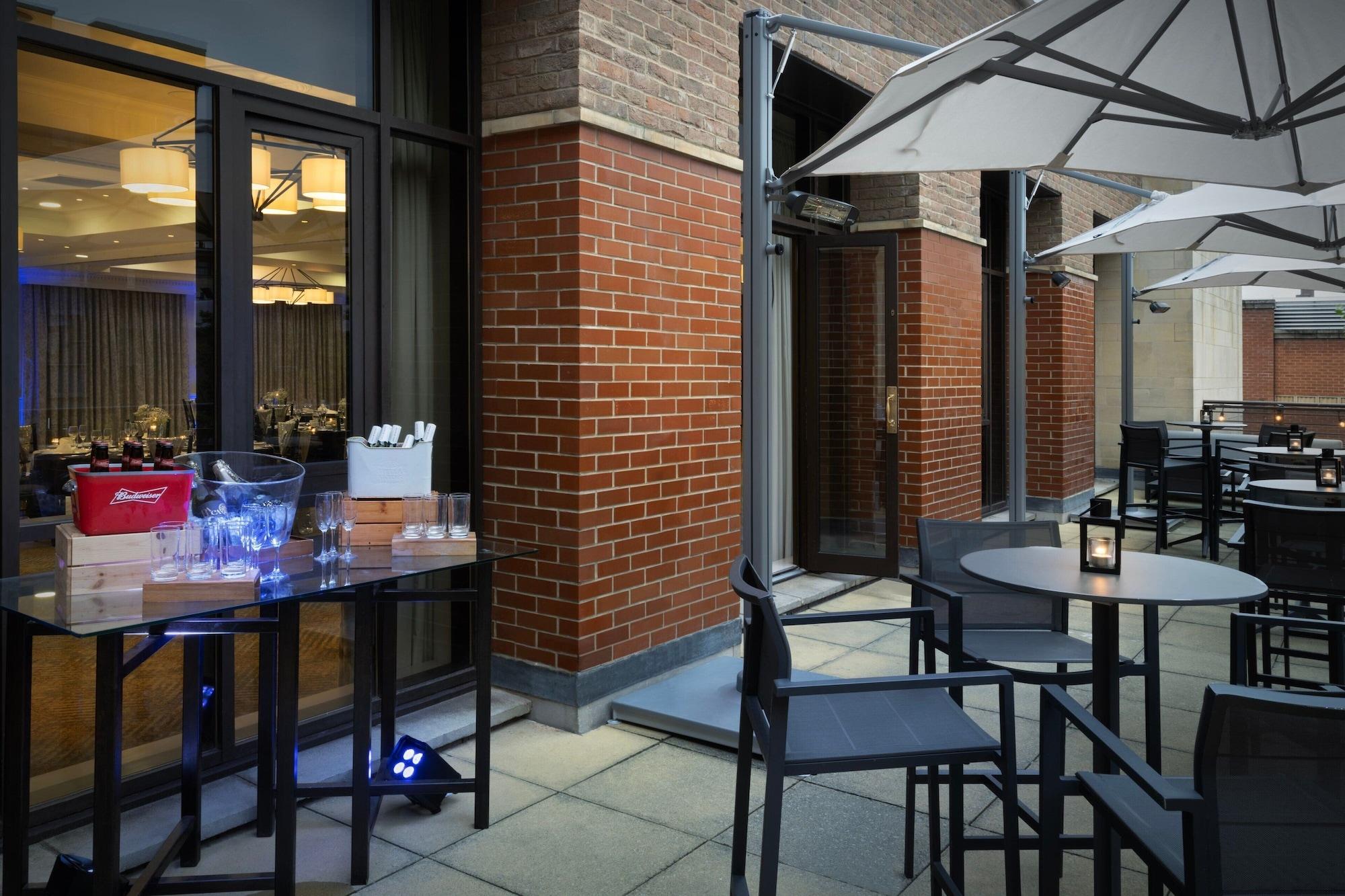 Vista Lobby Delta Hotels by Marriott Liverpool City Centre