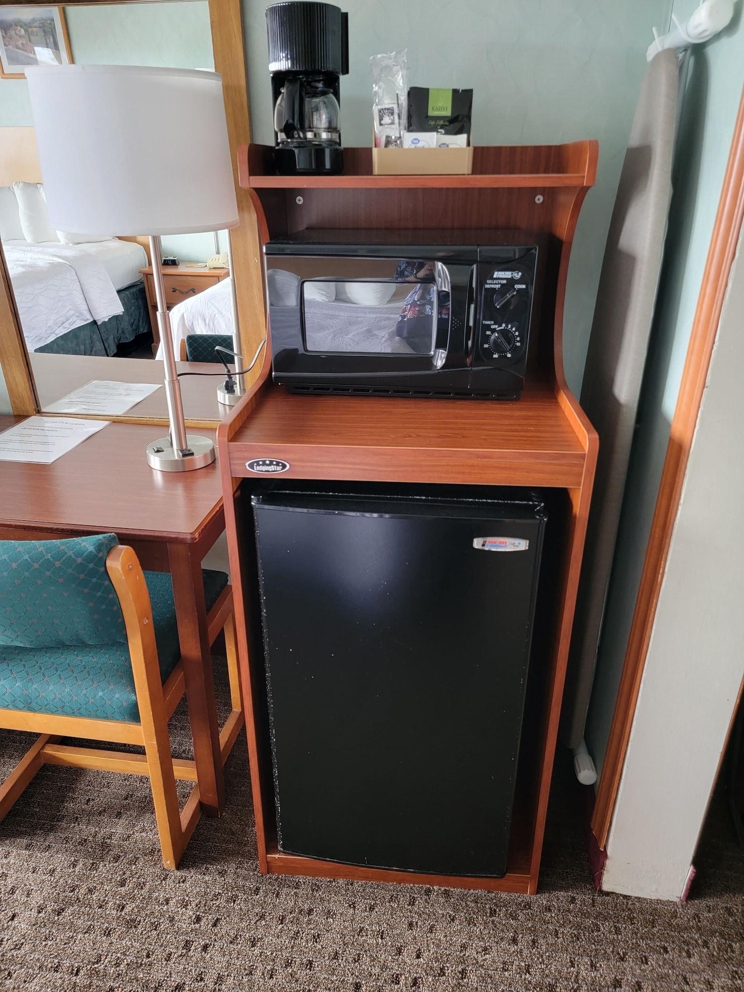 Habitación Downtown Inn and Suites