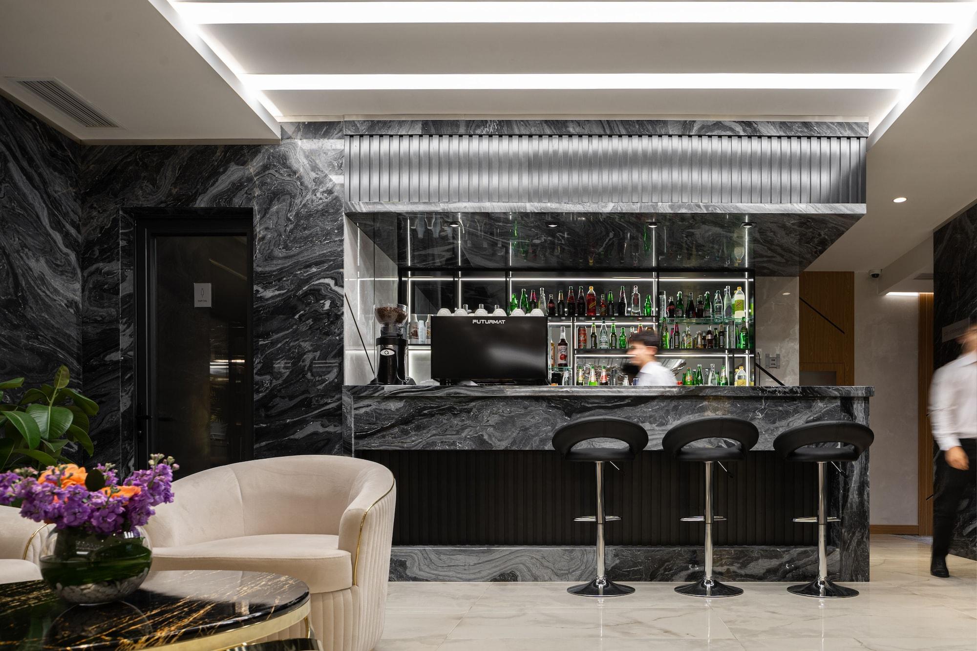 Vista Lobby Europe Hotel