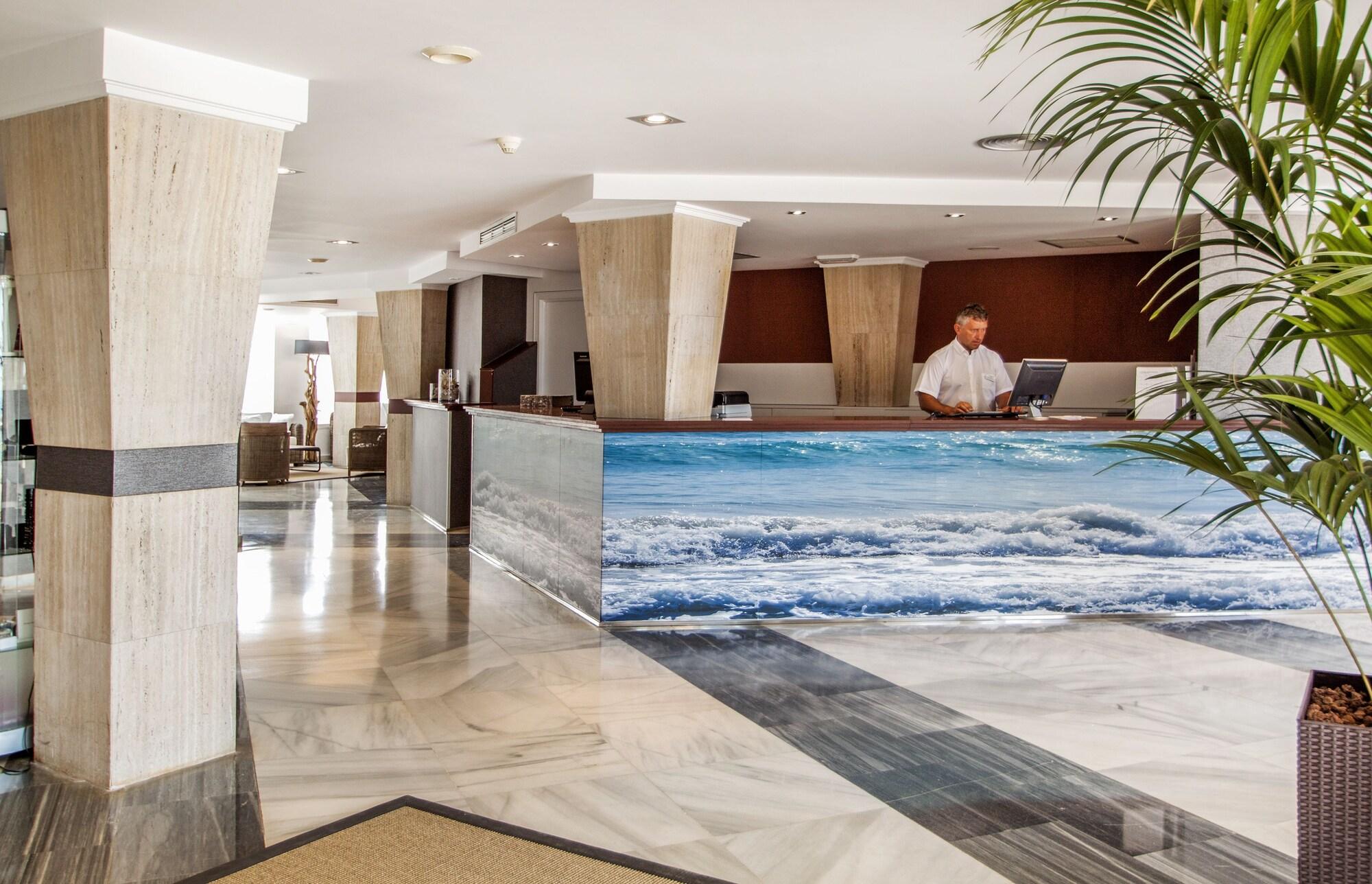 Vista Lobby Catalonia Del Mar - Adults Only