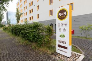 Alojamiento - B&B Hotel Frankfurt-Airport