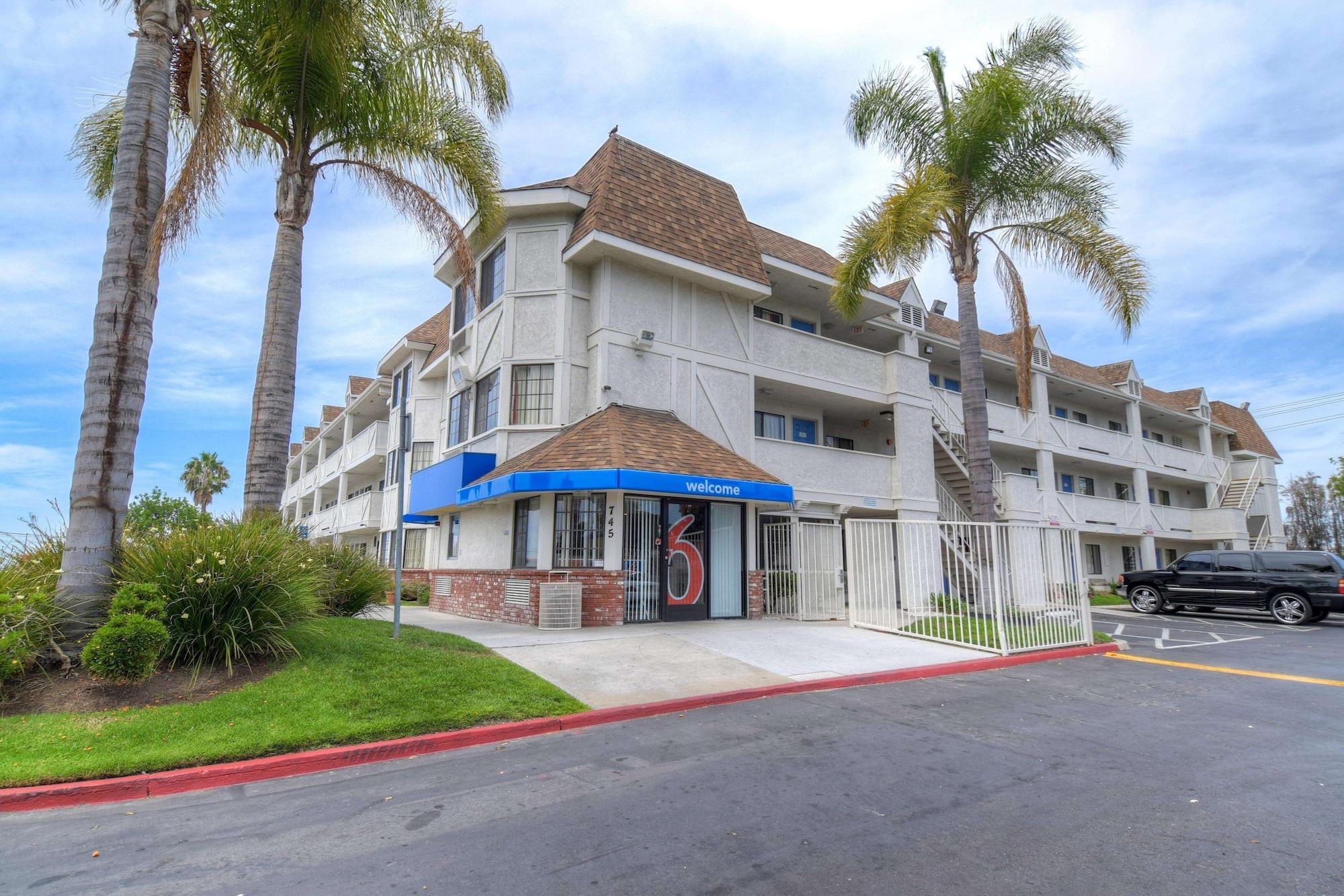 Varios Motel 6 Chula Vista, CA - San Diego