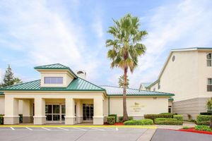 Alojamiento - Homewood Suites by Hilton Sacramento Airp Natomas
